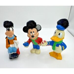 Vintage Disney Mickey &‎ Friends Holiday "Trimming The Christmas Tree"